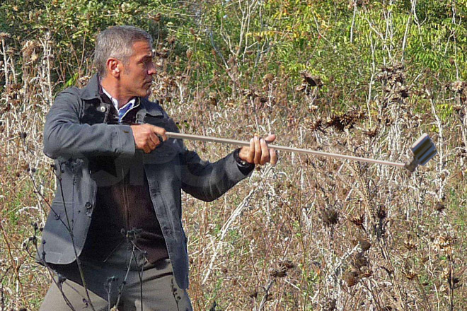 Πως θα έμοιαζε αν αντικαθιστούσαμε τα όπλα των πρωταγωνιστών γνωστών ταινιών με σελφομπάστουνα;;; - Εικόνα 14