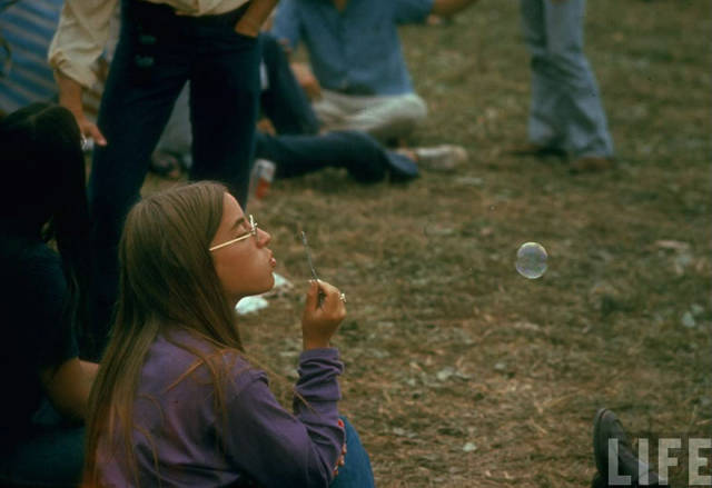 Μοναδικές εικόνες απο το Woodstock το 1969 - Εικόνα 46