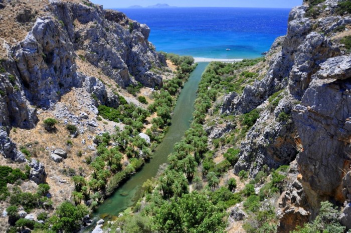 Η παράξενη παραλία της Ελλάδας που θυμίζει.. Αφρικανική όαση! - Εικόνα 21