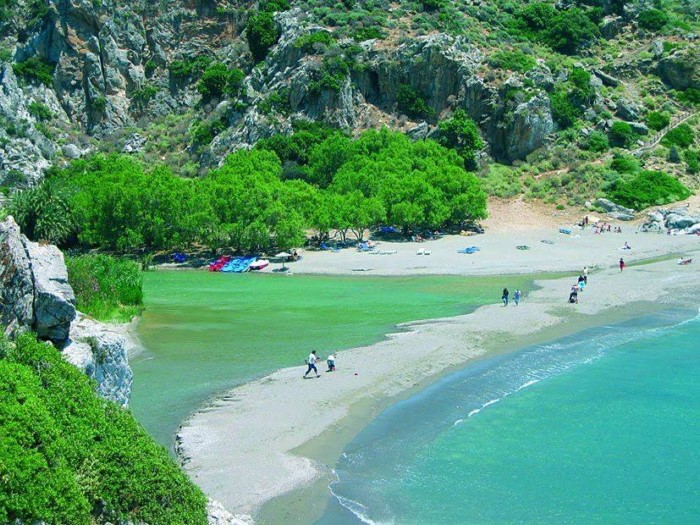 Η παράξενη παραλία της Ελλάδας που θυμίζει.. Αφρικανική όαση! - Εικόνα 5